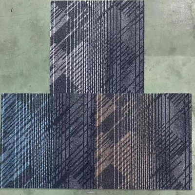 루프파일 럭셔리 100% 나일론 오피스 카펫 타일 50x50cm 평방파일 무게 620±20g/sqm