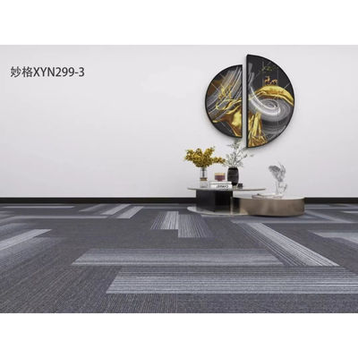 고급 디자인과 제거 가능한 기능으로 50x50 오피스 모듈 카펫 타일
